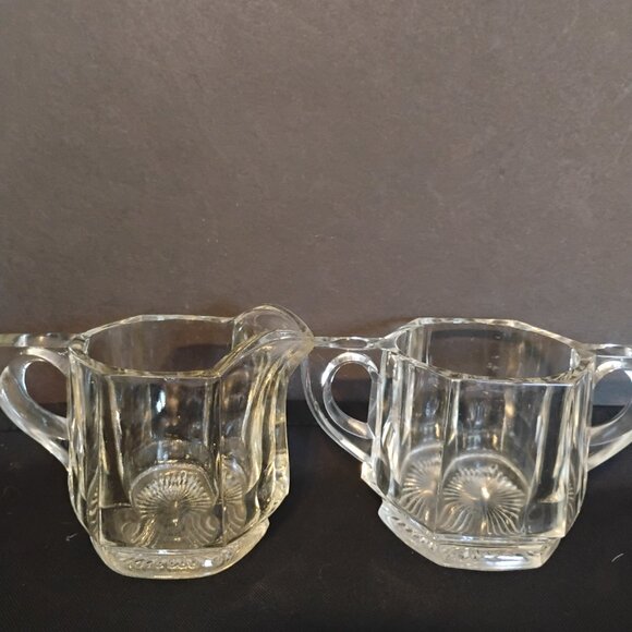 Heisey Glass Vintage 6 Paneled Sugar and Creamer Set - Picture 2 of 5